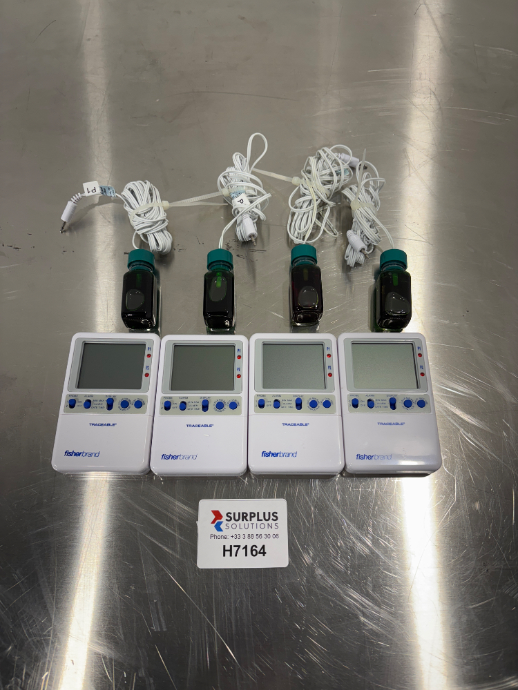 Image of Fisherbrand Traceable Thermometer x4